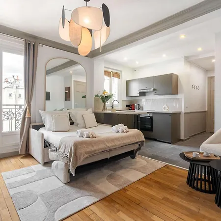 Appartement Gare De Lyon - Premium With Lift For 4 Parijs