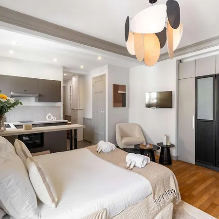 Gare De Lyon - Premium With Lift For 4 * Parijs