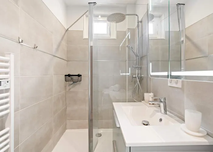 Gare De Lyon - Premium With Lift For 4